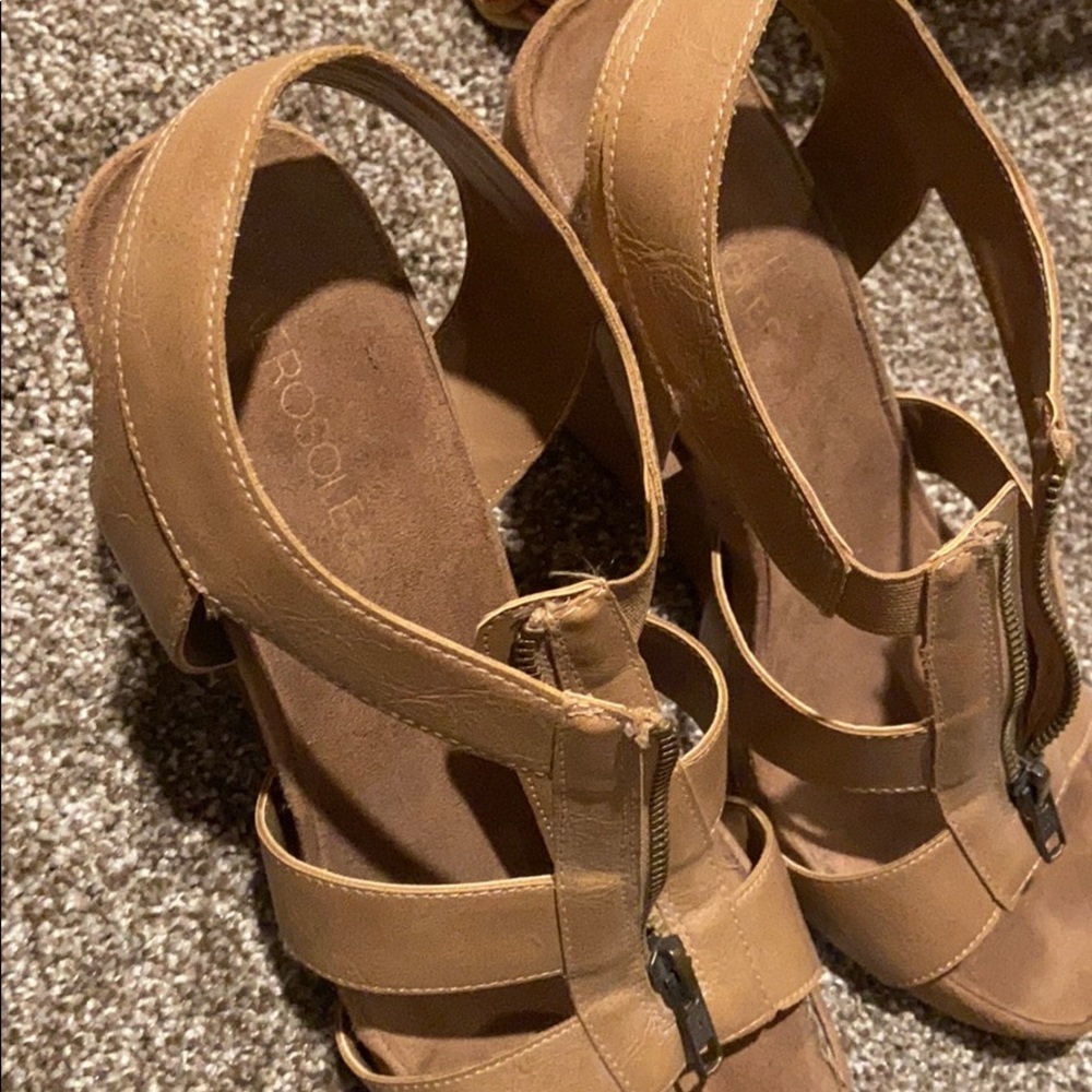 Aerosoles wedges